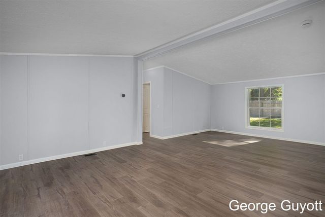 7146 Lakeview Avenue, South Haven, MI 49090