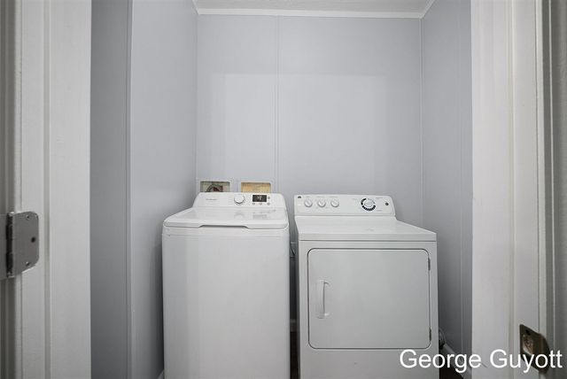 7146 Lakeview Avenue, South Haven, MI 49090