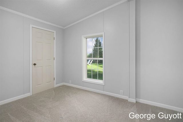 7146 Lakeview Avenue, South Haven, MI 49090