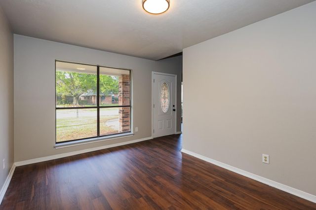 19614 Pine Cluster Lane, Humble, TX 77346