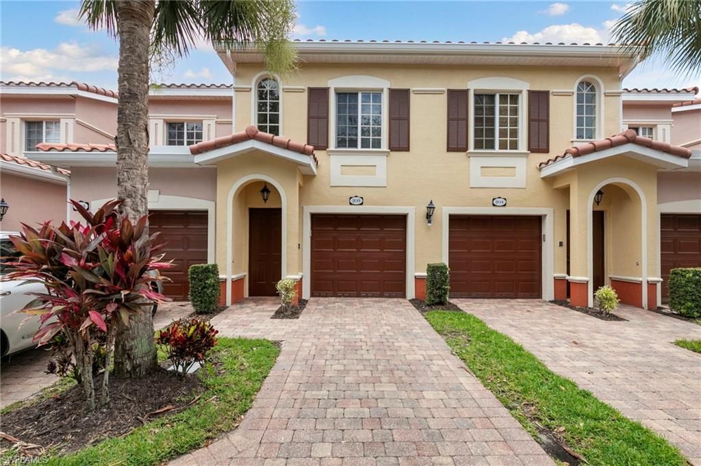 10009 Villagio Gardens LN 203, ESTERO, FL 33928 — exterior