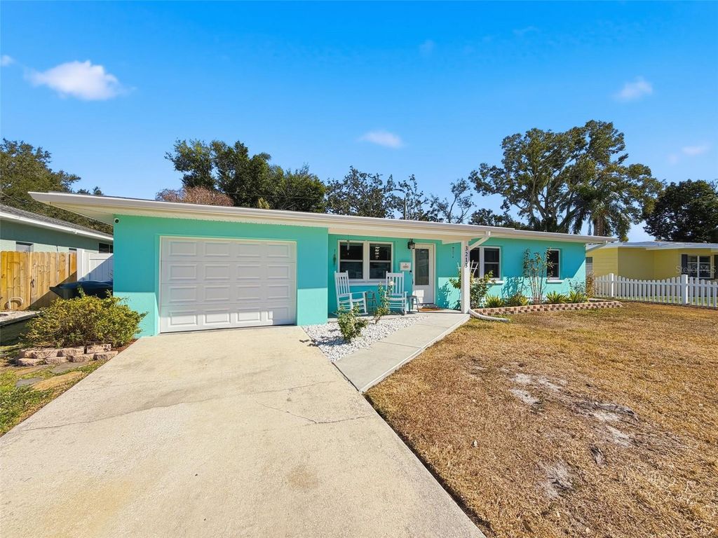 3213 56TH WAY N, St Petersburg, FL 33710