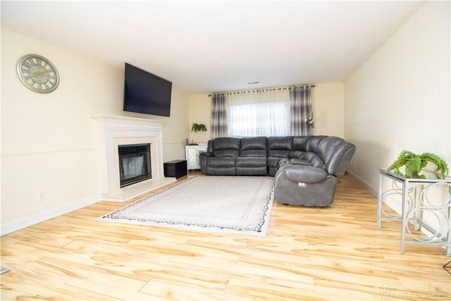 6978 Charlesgate Road, Dayton, OH 45424