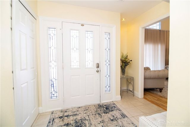 6978 Charlesgate Road, Dayton, OH 45424