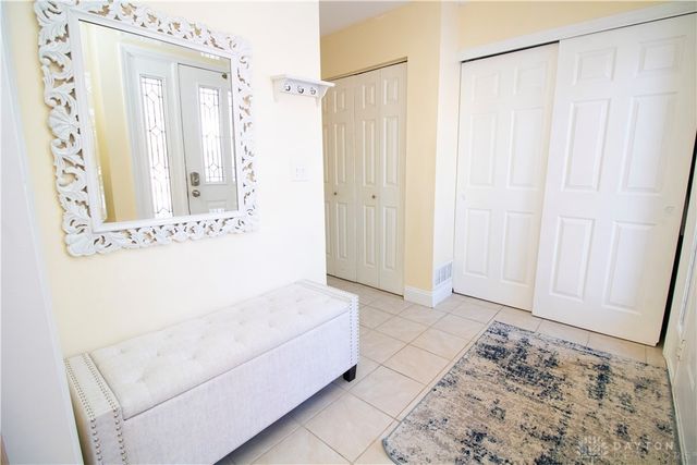 6978 Charlesgate Road, Dayton, OH 45424