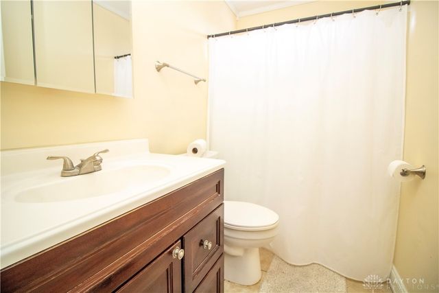 6978 Charlesgate Road, Dayton, OH 45424