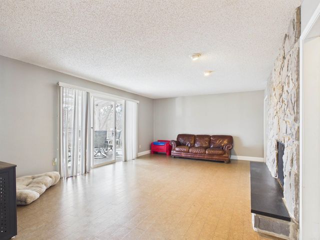 1006 W Sherman Avenue, Harrison, AR 72601