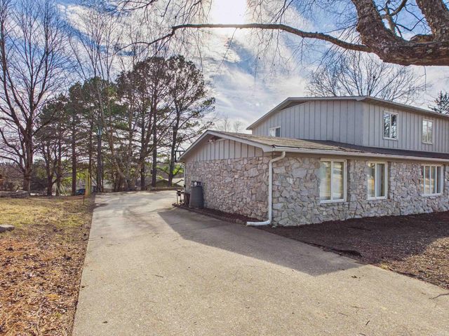 1006 W Sherman Avenue, Harrison, AR 72601