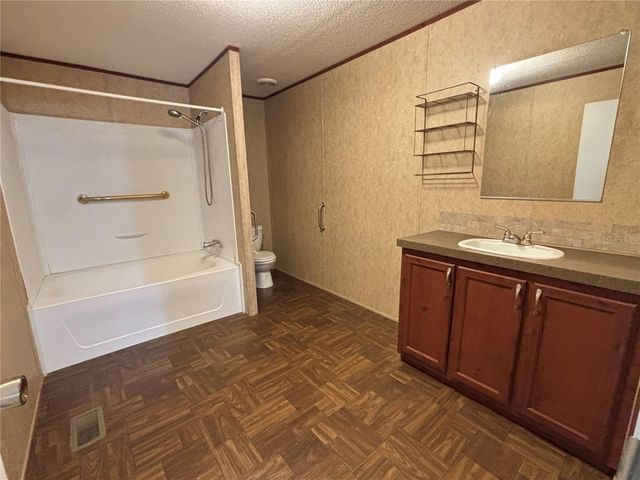 111 LITTLE ORANGE LAKE DRIVE, Hawthorne, FL 32640