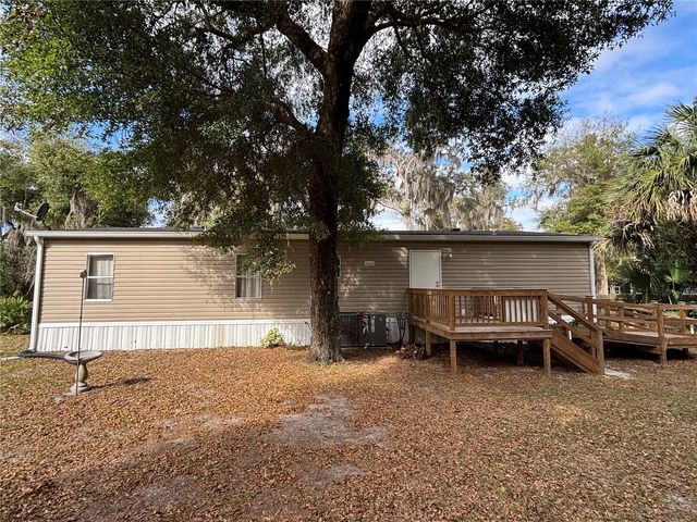 111 LITTLE ORANGE LAKE DRIVE, Hawthorne, FL 32640