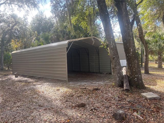 111 LITTLE ORANGE LAKE DRIVE, Hawthorne, FL 32640