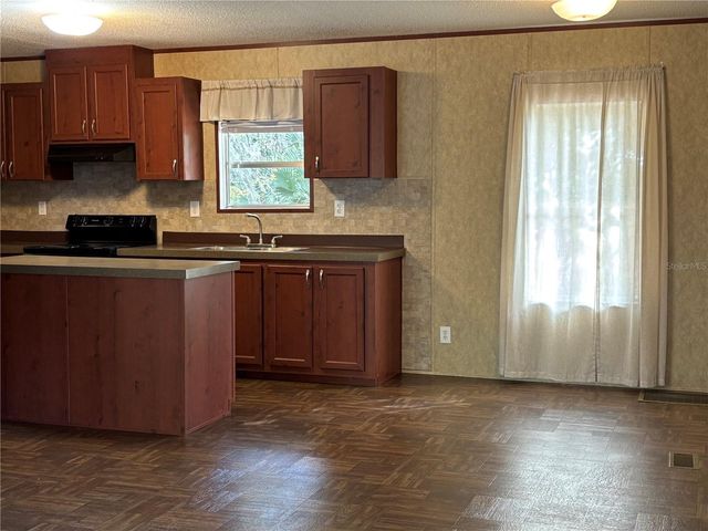 111 LITTLE ORANGE LAKE DRIVE, Hawthorne, FL 32640