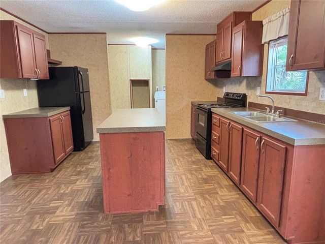 111 LITTLE ORANGE LAKE DRIVE, Hawthorne, FL 32640