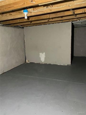 5466 Janet Avenue, Jennings, MO 63136