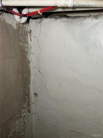 5466 Janet Avenue, Jennings, MO 63136