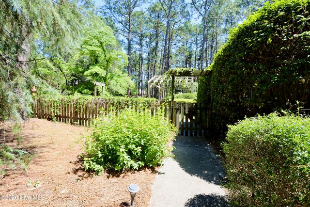 335 Swoope Drive, Southern Pines, NC 28387