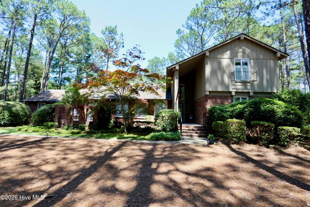 335 Swoope Drive, Southern Pines, NC 28387