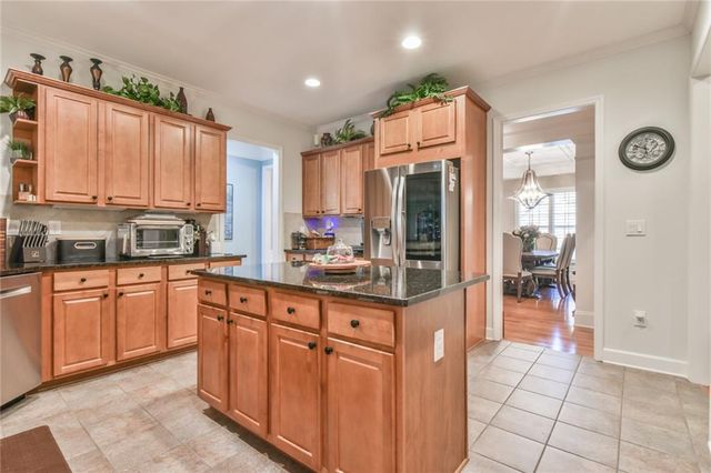 6417 Hickory Springs Circle, Hoschton, GA 30548