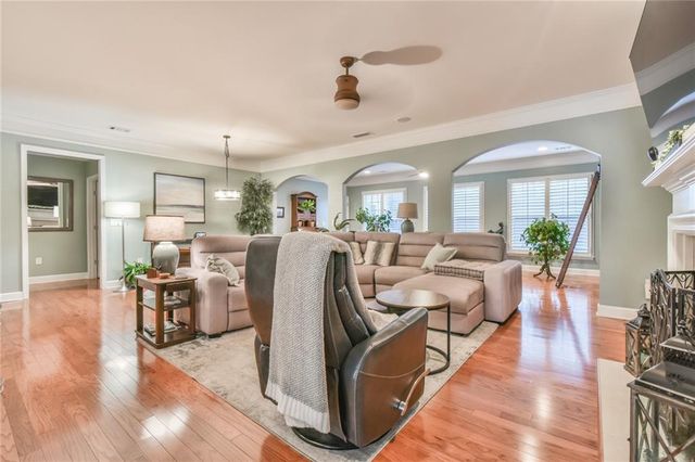 6417 Hickory Springs Circle, Hoschton, GA 30548