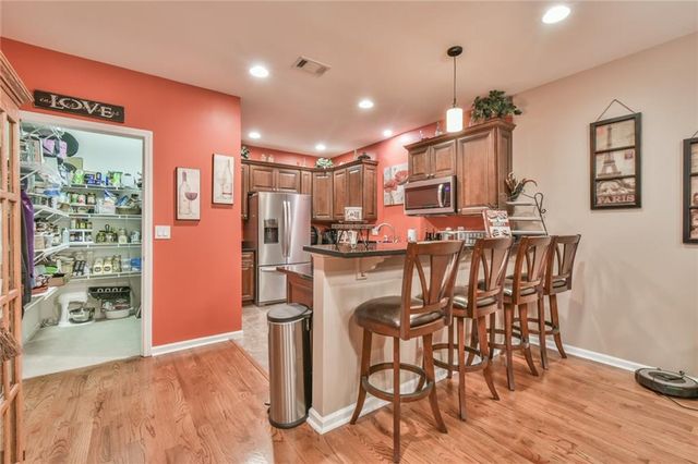 6417 Hickory Springs Circle, Hoschton, GA 30548