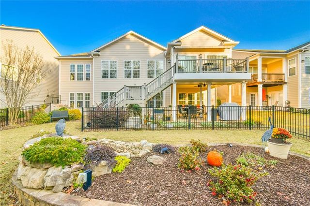 6417 Hickory Springs Circle, Hoschton, GA 30548