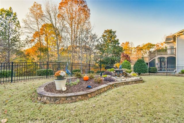 6417 Hickory Springs Circle, Hoschton, GA 30548
