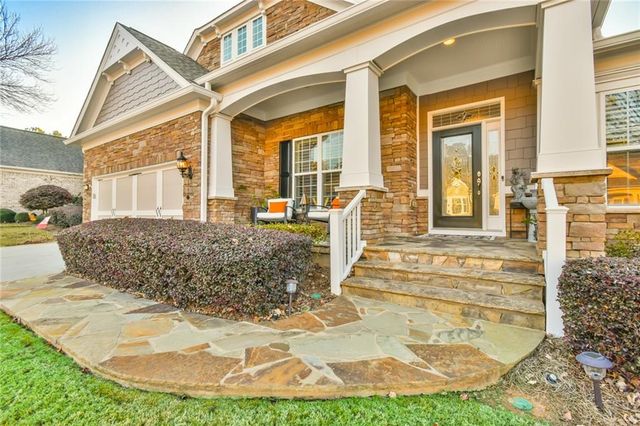 6417 Hickory Springs Circle, Hoschton, GA 30548