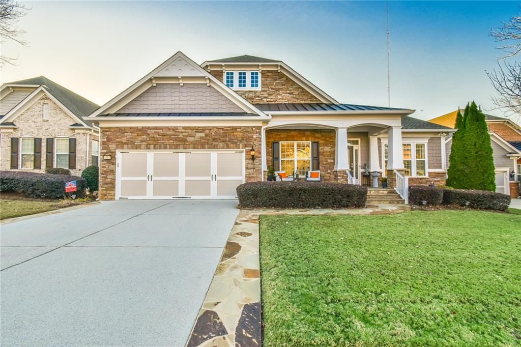 6417 Hickory Springs Circle, Hoschton, GA 30548