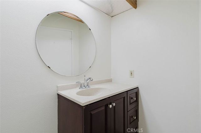 13825 Beaver Street 32, Sylmar, CA 91342