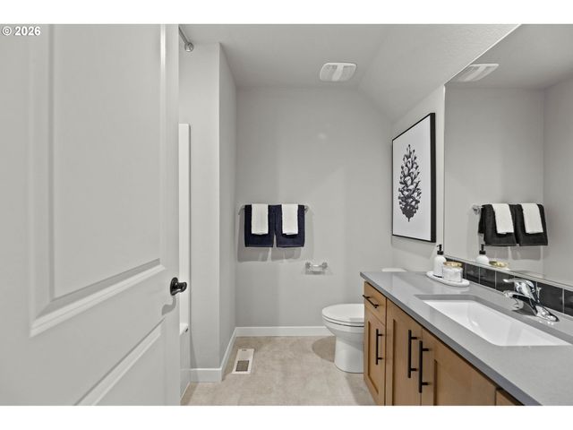 10571 Se HERITAGE Rd, Happy Valley, OR 97086