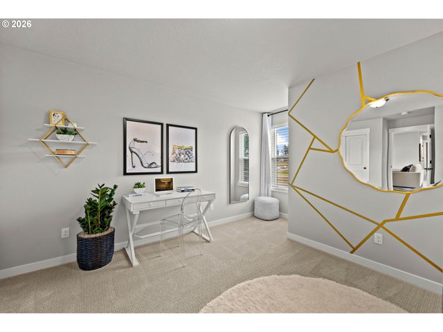 10571 Se HERITAGE Rd, Happy Valley, OR 97086