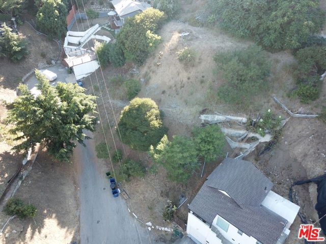 6907 Cahuenga Park Trail, Los Angeles, CA 90068