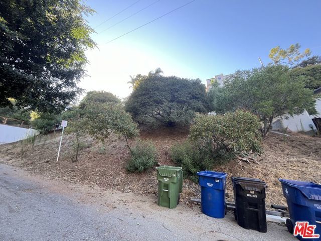 6907 Cahuenga Park Trail, Los Angeles, CA 90068