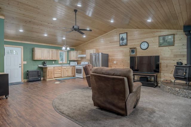 2011 PORTER AVENUE, North Pole, AK 99705