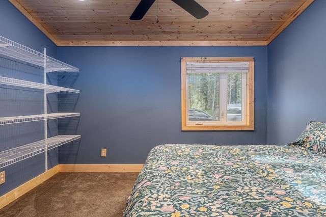 2011 PORTER AVENUE, North Pole, AK 99705