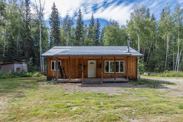 2011 PORTER AVENUE, North Pole, AK 99705