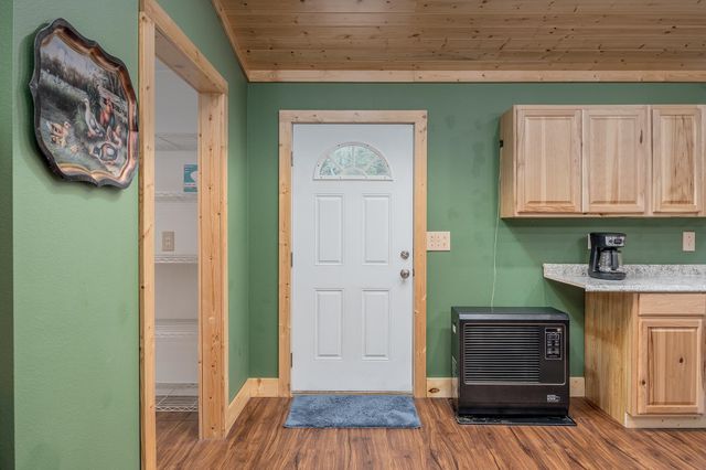 2011 PORTER AVENUE, North Pole, AK 99705