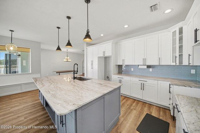 4809 Walnut Ridge Road, Land O'lakes, FL 34638