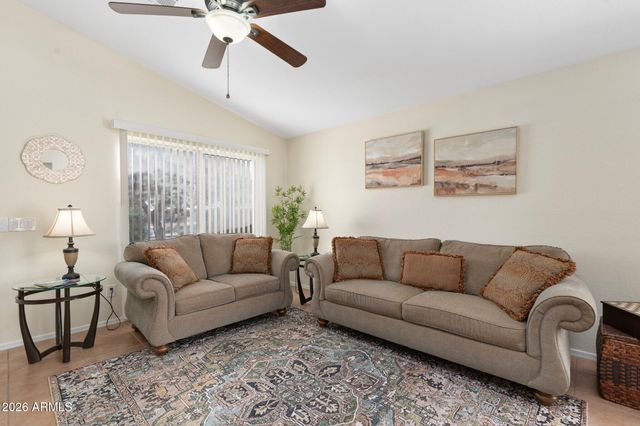8640 E CAROL Avenue, Mesa, AZ 85208