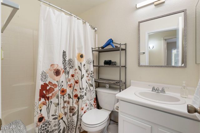 8640 E CAROL Avenue, Mesa, AZ 85208