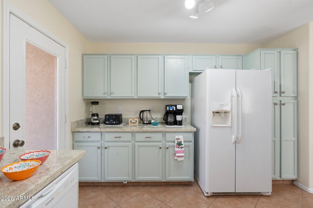 8640 E CAROL Avenue, Mesa, AZ 85208 — photo 4