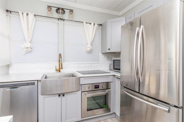 232 Seminole Avenue, Fort Lauderdale, FL 33312