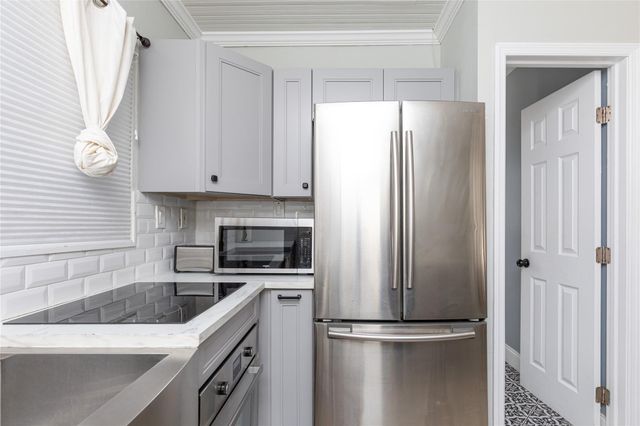 232 Seminole Avenue, Fort Lauderdale, FL 33312