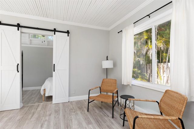 232 Seminole Avenue, Fort Lauderdale, FL 33312