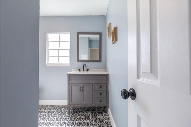 232 Seminole Avenue, Fort Lauderdale, FL 33312