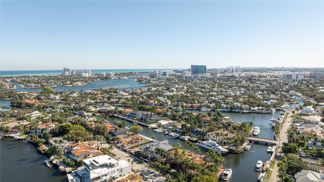 232 Seminole Avenue, Fort Lauderdale, FL 33312