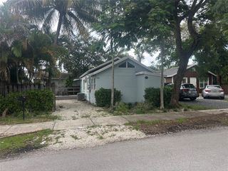 232 Seminole Ave, Fort Lauderdale, FL 33312