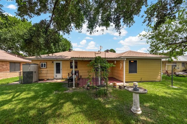 12306 Palmbeach Street, Houston, TX 77034