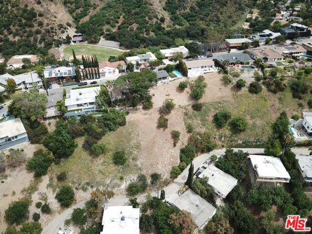 3800 N Oakfield Drive, Sherman Oaks (los Angeles), CA 91423