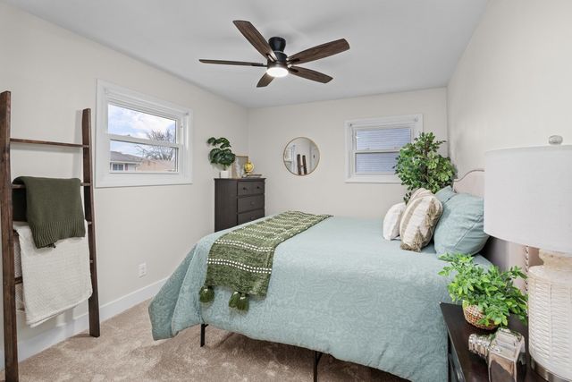 392 33rd Avenue Court, East Moline, IL 61244